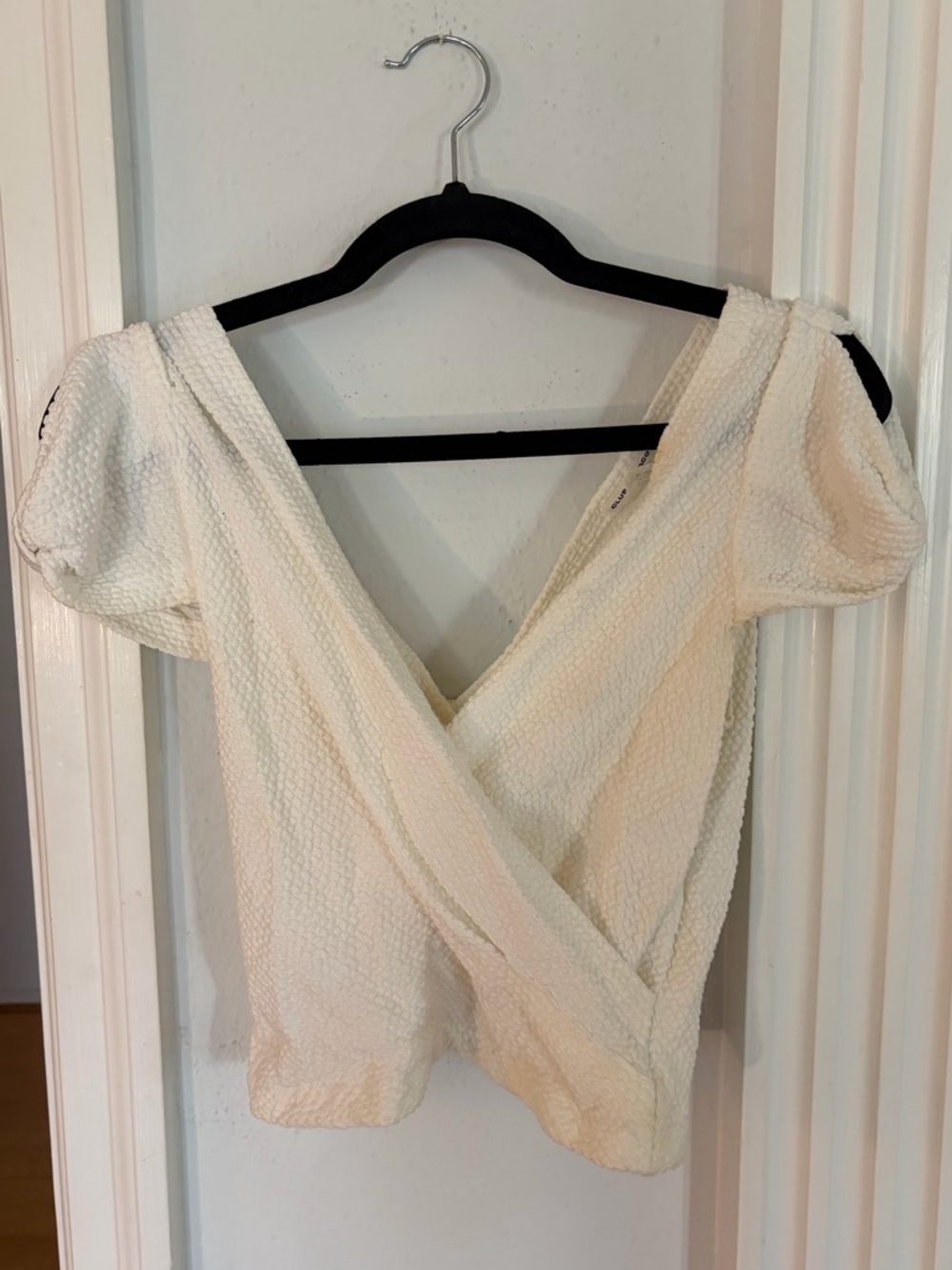 Club Monaco Lannah Wrap Cap-Sleeve Top - Picture 5 of 8